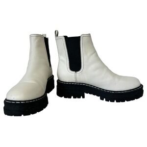 Marc Fisher LTD Padmia Chelsea Leather Boot Womens Size 7.5 White Black Lug Sole